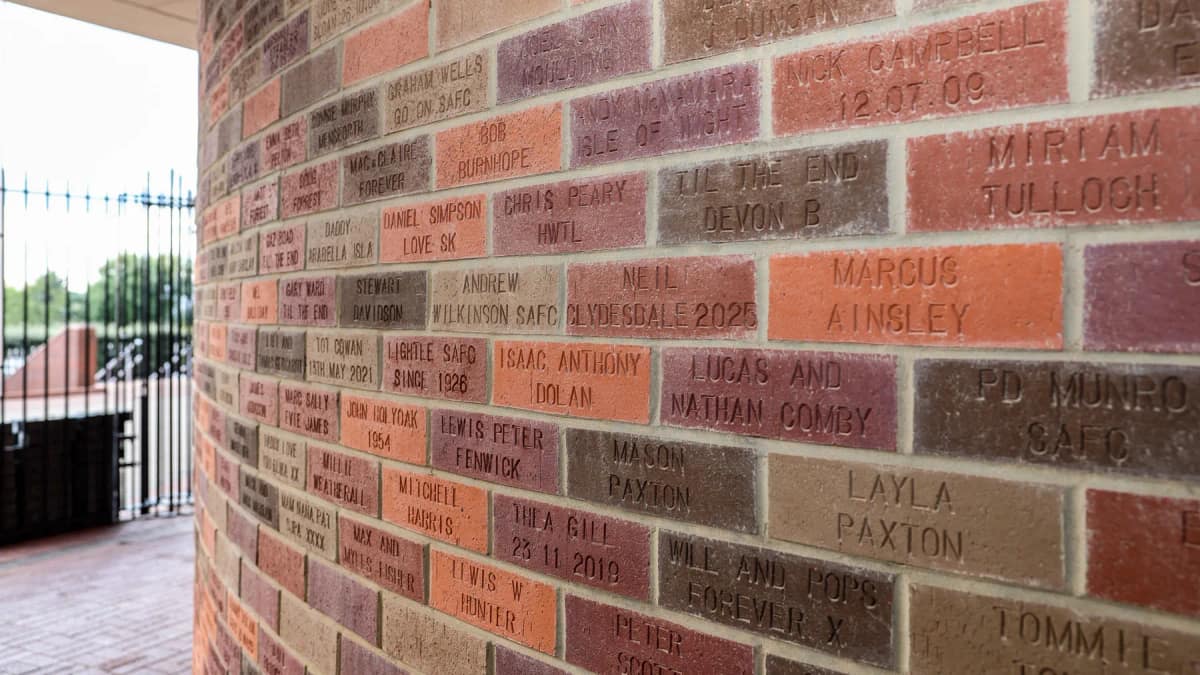 Panel S5 bricks now in place at Stadium of Light — Sunderland news photo